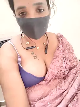 Snapshot of Lolitatamil chatting on May 11, 2026, 9:37 am Lolitatamil online show from May 11, 2026, 9:37 am