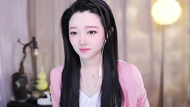 Snapshot of Zoe-99 chatting on January 9, 2026, 12:30 pm Zoe-99 online show from January 9, 2026, 12:30 pm