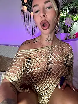 Snapshot of CheekyChels chatting on January 18, 2026, 3:05 pm CheekyChels online show from January 18, 2026, 3:05 pm