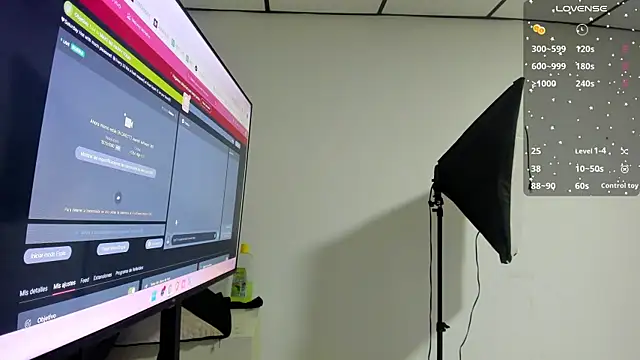 kathy bakerr online show from October 17, 2025, 1:35 pm