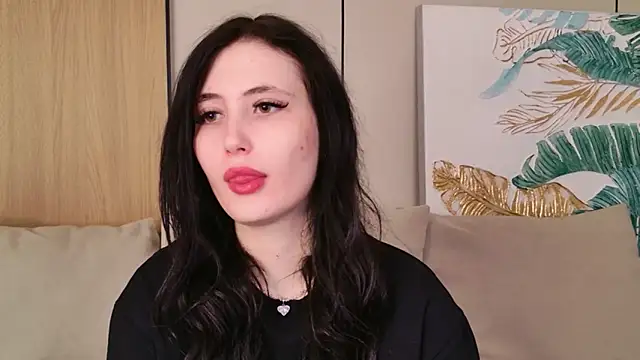 Snapshot of EmmaLawrens chatting on March 1, 2026, 10:39 am EmmaLawrens online show from March 1, 2026, 10:39 am