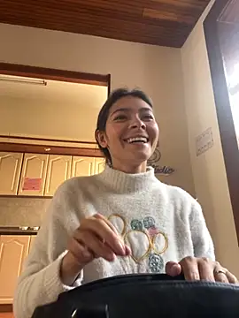 Snapshot of Aleska_Miami chatting on September 29, 2025, 2:11 pm Aleska Miami online show from September 29, 2025, 2:11 pm