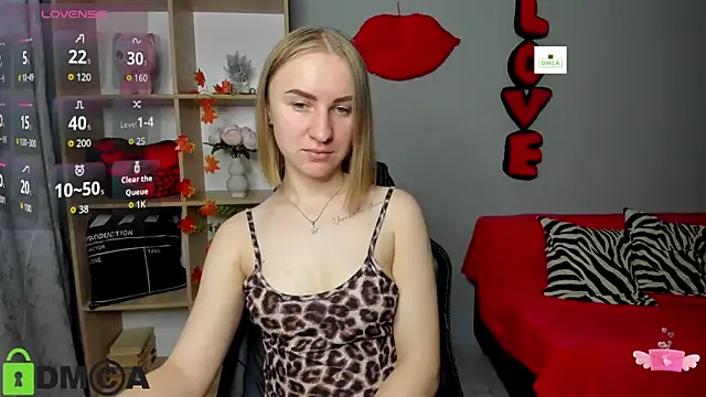 BeautyBlondy online show from November 21, 2025, 1:10 pm