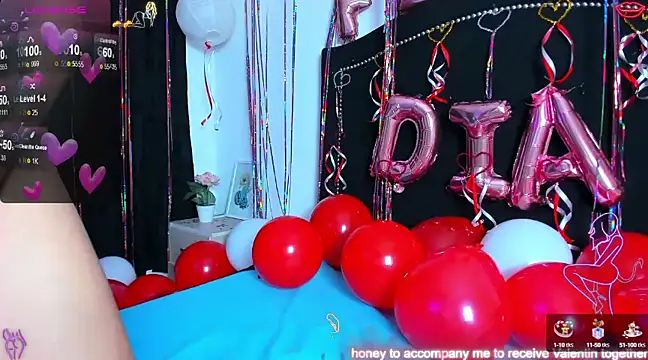 Cleo Hott online show from February 12, 2025, 8:49 am