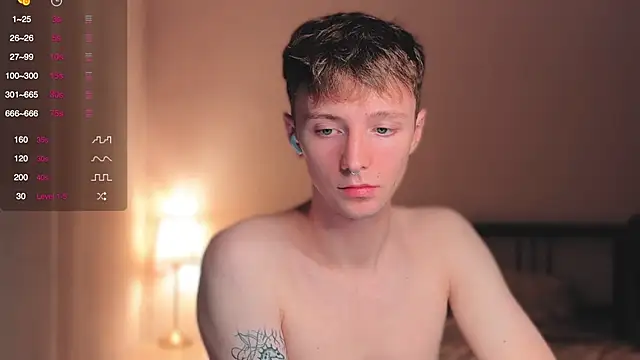 Snapshot of Calvin_Polanski chatting on September 22, 2025, 6:32 pm Calvin Polanski online show from September 22, 2025, 6:32 pm