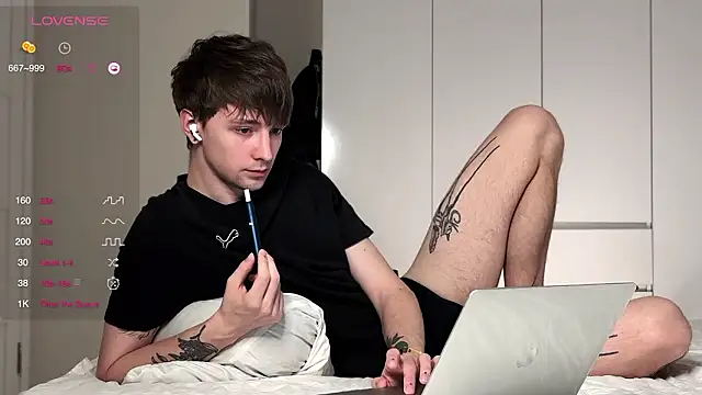 Calvin Polanski online show from February 20, 2026, 6:52 pm