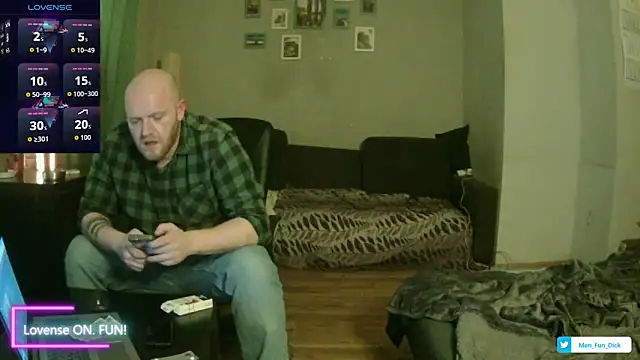 GaySexxPL online show from April 19, 2026, 7:29 am