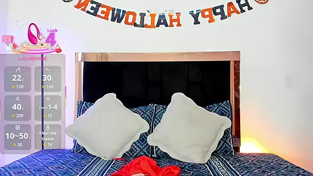 Carorosse online show from October 12, 2025, 6:18 pm