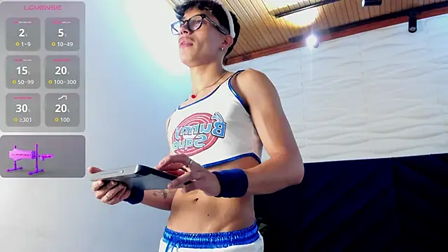 tim  fox online show from October 31, 2025, 12:17 pm