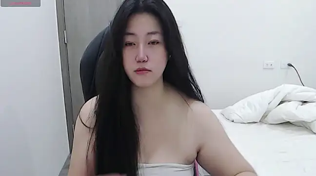 Snapshot of minnie9009 chatting on February 13, 2025, 7:56 am minnie9009 online show from February 13, 2025, 7:56 am