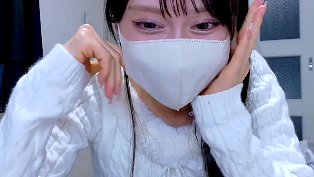 Snapshot of riken_jp chatting on October 26, 2025, 2:56 pm riken jp online show from October 26, 2025, 2:56 pm