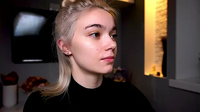 Snapshot of ileanacampbe chatting on January 21, 2025, 4:32 am ileanacampbe online show from January 21, 2025, 4:32 am