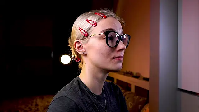 Snapshot of ileanacampbe chatting on January 25, 2025, 6:45 am ileanacampbe online show from January 25, 2025, 6:45 am