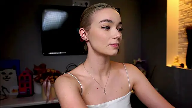 Snapshot of ileanacampbe chatting on February 3, 2025, 5:07 am ileanacampbe online show from February 3, 2025, 5:07 am