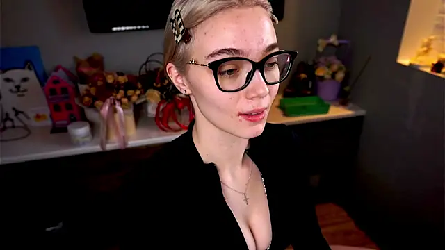 Snapshot of ileanacampbe chatting on February 26, 2025, 5:53 am ileanacampbe online show from February 26, 2025, 5:53 am