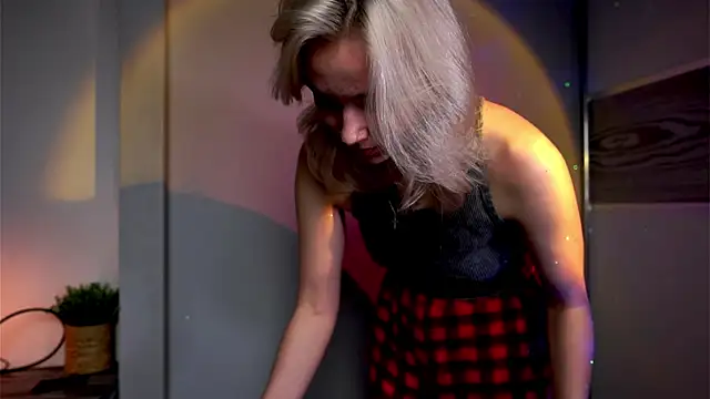 Snapshot of ileanacampbe chatting on March 12, 2025, 5:02 am ileanacampbe online show from March 12, 2025, 5:02 am