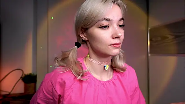 Snapshot of ileanacampbe chatting on March 13, 2025, 4:16 am ileanacampbe online show from March 13, 2025, 4:16 am