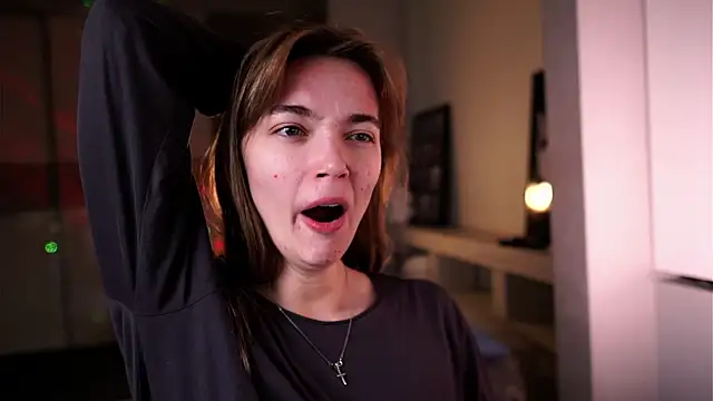 Snapshot of ileanacampbe chatting on October 10, 2025, 4:22 am ileanacampbe online show from October 10, 2025, 4:22 am