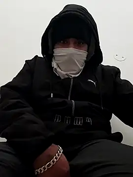 13lusty online show from January 9, 2025, 10:20 am