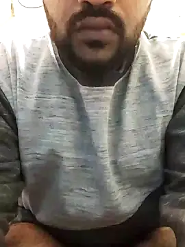 13lusty online show from January 19, 2025, 4:54 am