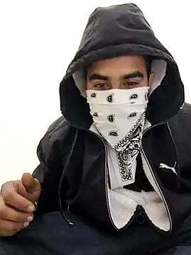 13lusty online show from January 23, 2025, 12:19 pm