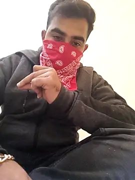 13lusty online show from February 8, 2025, 9:13 am