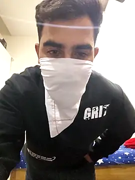 13lusty online show from March 7, 2025, 12:12 pm