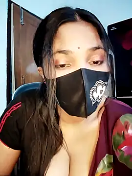 Snapshot of Anika-1 chatting on October 13, 2025, 5:07 am Anika-1 online show from October 13, 2025, 5:07 am