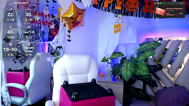 Snapshot of NyxAndria_1 chatting on November 11, 2025, 9:04 pm NyxAndria 1 online show from November 11, 2025, 9:04 pm