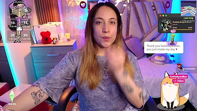 Snapshot of NyxAndria_1 chatting on June 8, 2026, 2:23 am NyxAndria 1 online show from June 8, 2026, 2:23 am
