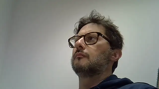 Snapshot of Cellino4 chatting on February 7, 2025, 5:18 pm Cellino4 online show from February 7, 2025, 5:18 pm