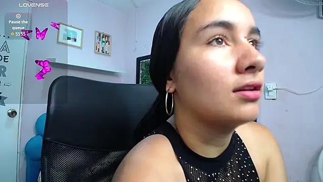 Snapshot of Maylin_horny19 chatting on September 24, 2025, 7:17 pm Maylin horny19 online show from September 24, 2025, 7:17 pm