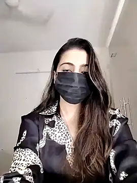 Priyanka998 online show from February 2, 2025, 8:19 pm