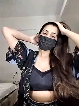 Priyanka998 online show from March 20, 2025, 5:47 pm