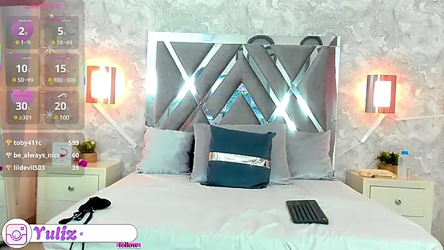 Snapshot of Luxury_Woman chatting on January 25, 2025, 2:26 am Luxury Woman online show from January 25, 2025, 2:26 am