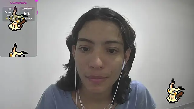 Lovelyamyy online show from January 31, 2025, 7:18 pm