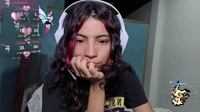 Lovelyamyy online show from October 16, 2025, 6:03 am