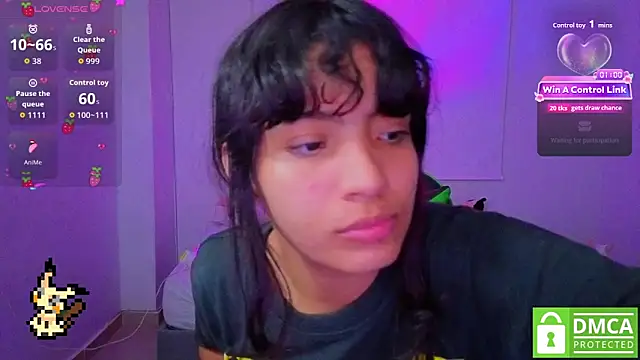 Lovelyamyy online show from March 19, 2026, 5:44 am