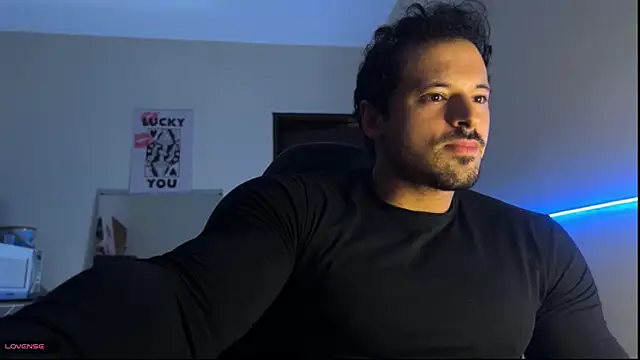 Snapshot of Lucasfit24 chatting on May 19, 2026, 1:56 am Lucasfit24 online show from May 19, 2026, 1:56 am