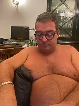 MountJohnXL online show from June 11, 2026, 12:32 am