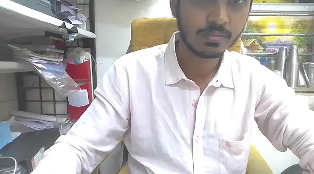 Snapshot of cute_modell chatting on February 27, 2025, 1:07 pm cute modell online show from February 27, 2025, 1:07 pm