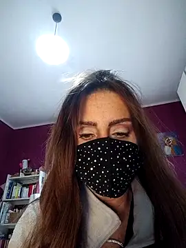 Snapshot of Akemi_rossi chatting on November 13, 2025, 12:37 pm Akemi rossi online show from November 13, 2025, 12:37 pm