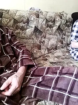 LoverCoupxl online show from March 8, 2025, 11:37 am