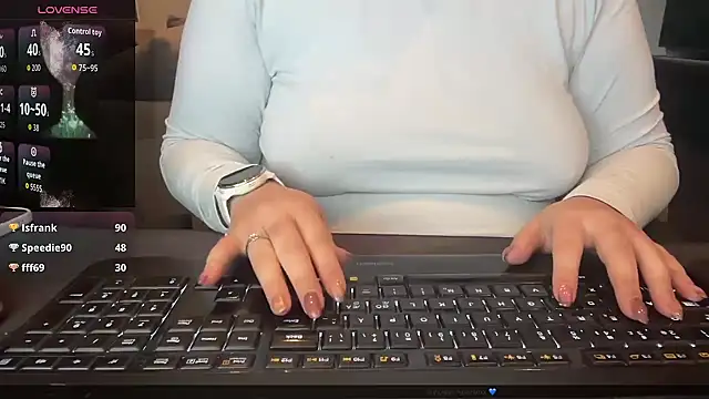 Teasingsarah online show from November 2, 2025, 3:36 pm