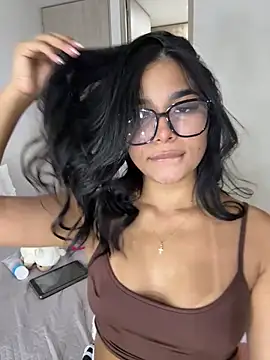 CharlotteGraay online show from March 2, 2026, 7:15 am