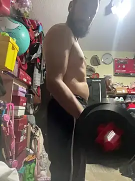 Snapshot of leonardohot1987 chatting on February 27, 2025, 6:07 am leonardohot1987 online show from February 27, 2025, 6:07 am