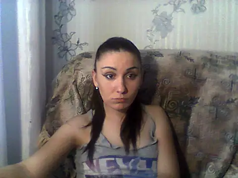 Snapshot of Yuliia30 chatting on February 14, 2025, 11:31 am Yuliia30 online show from February 14, 2025, 11:31 am