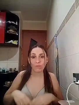 Snapshot of Yuliia30 chatting on February 21, 2025, 1:00 am Yuliia30 online show from February 21, 2025, 1:00 am