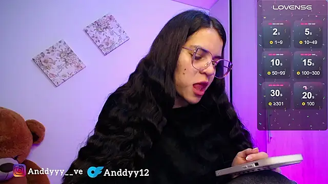 Anddyy   online show from March 27, 2026, 1:11 pm