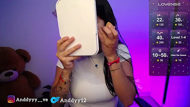 Snapshot of Anddyy__ chatting on April 19, 2026, 4:50 pm Anddyy online show from April 19, 2026, 4:50 pm
